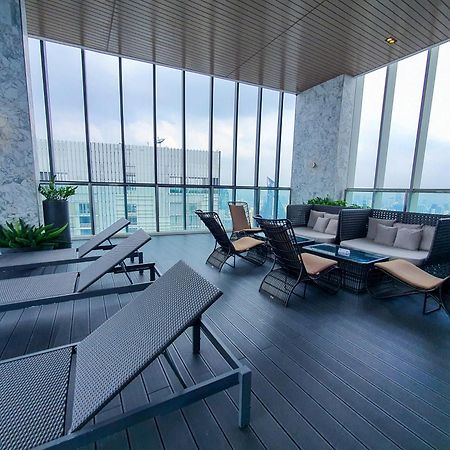 Hampton Residence Next To Emporium Bangkok Exteriör bild