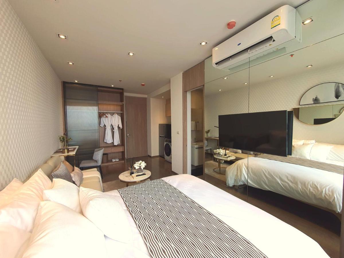 Hampton Residence Next To Emporium Bangkok Exteriör bild